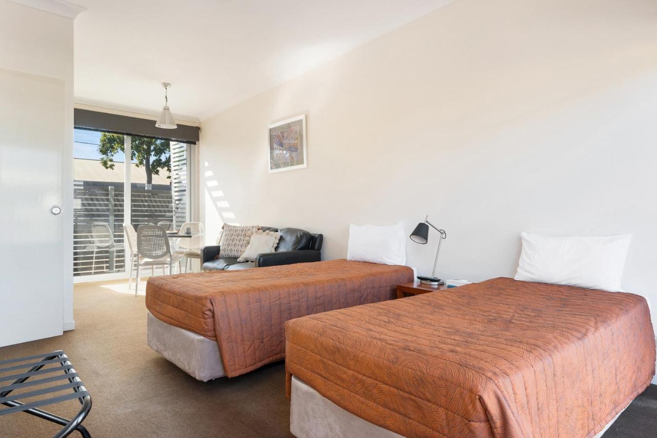 Smart Stayzzz Inns Clermont エクステリア 写真